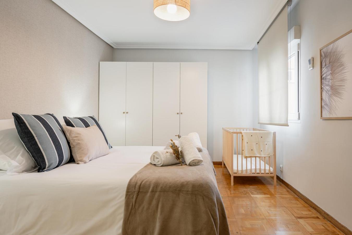 Apartamento Tres Mares Gijón Eksteriør billede